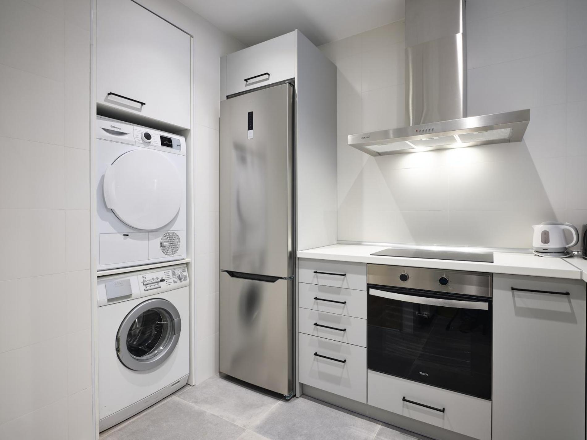 My City Home - Student Rooms In Moncloa Madrid Bagian luar foto
